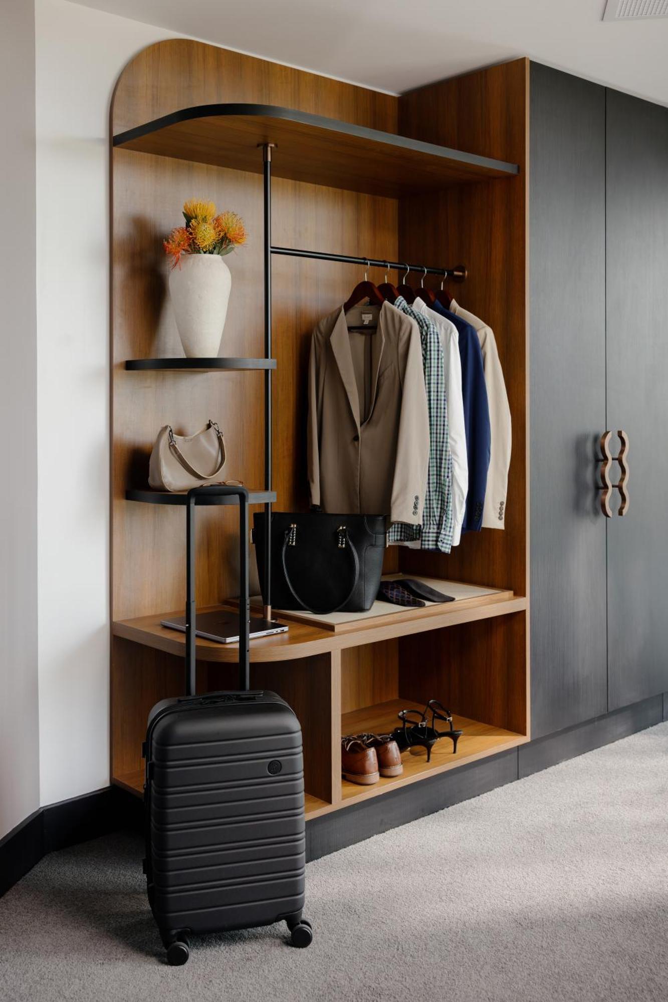 Crowne Plaza Adelaide Mawson Lakes By Ihg Экстерьер фото